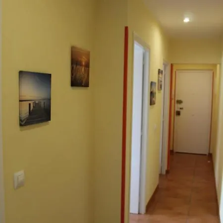 Apartaments Oller Centro Roses Exterior photo